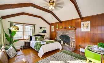 1 Mi to Downtown Salem: Studio w/ Fire Pit Access