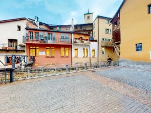 Beautiful Apartment in the Heart of the Old City