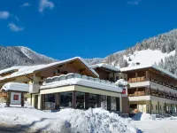 Hotel Trenker Hotel a Braies
