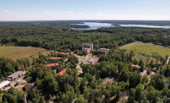 Mozhayskiy Park-Hotel