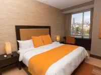 Hausuites Hotels in der Nähe von Corporate Century Plaza