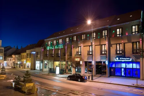 Grand Hotel Hotel di Trebic