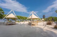 Pearl Sunset Resort - Beach