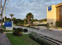 Tryp by Wyndham Manaus - parking