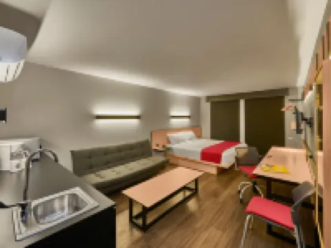 墨西哥城特拉爾潘萬豪City Express酒店 鄰近Museum of El Carmen的酒店