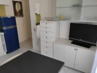 Bright Flat with Terrace - Homestays