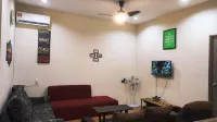 Hornbill Homestay Samarahan Hotels in Samarahan