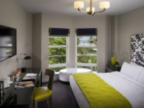 โรงแรมเบรควอเตอร์ เซาท์บีช