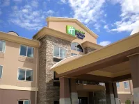 Holiday Inn Express & Suites Lamar Hotels in Lamar