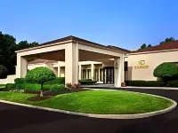 Courtyard Poughkeepsie Hotels in Spackenkill