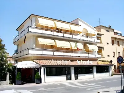 Hotel Kinda Hôtels à : Castiglione della Pescaia