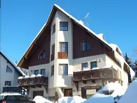 Pension Klondajk Hoteles cerca de 369
