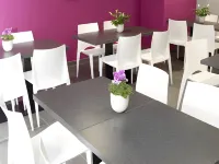 Ténéo Apparthotel Bordeaux Mérignac - Aéroport - breakfast
