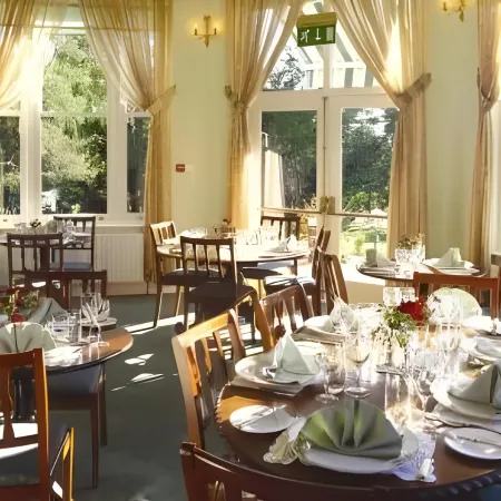 Seaview House Hotel