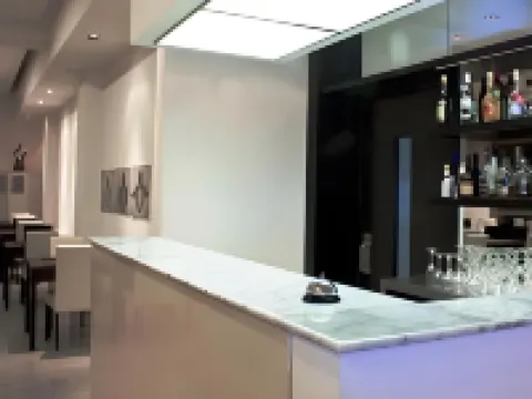 託洛薩酒店 馬德林港酒店