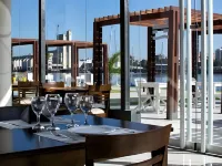 Puerto Amarras Hotel & Suites Hotel di La Capital Department