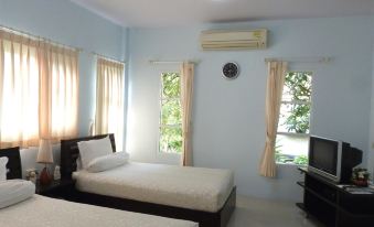 Bannsuanrachawadee Resort
