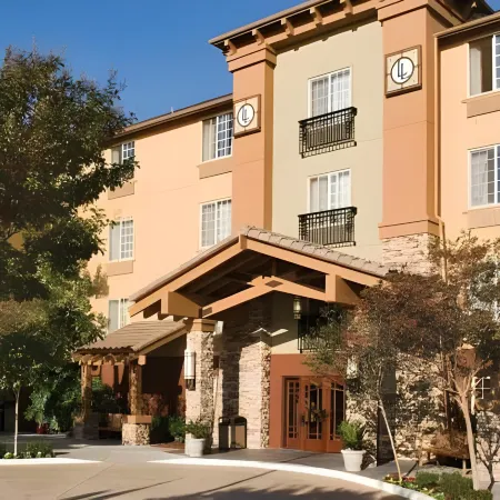 Larkspur Landing Extended Stay Suites Hillsboro