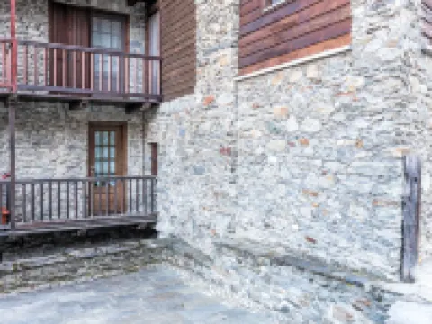 Maison Bonheur Hotels in La Salle