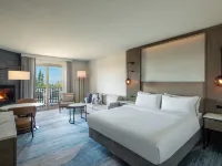 The Westin Sacramento Hotel & Marina Hotels near Funderland