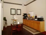 Days Inn by Wyndham Hillsboro - 2-stjärniga
