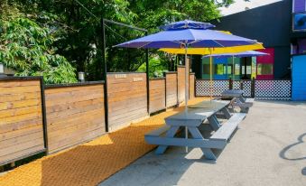 Hongcheon Sinyeong Pension