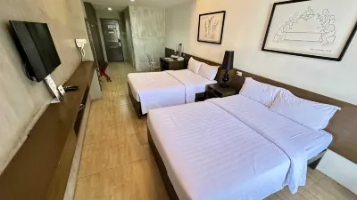 Big Hotel Các khách sạn gần Cebu Doctors' University (CDU)