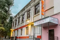 Ostrovskij Hotel