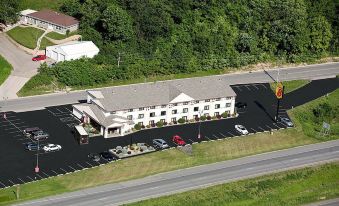 Super 8 by Wyndham Mankato
