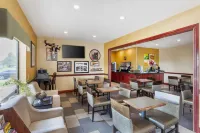 Quality Inn & Suites Wichita Falls I-44 Hotels in Burkburnett