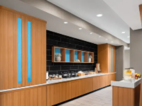 โรงแรม Springhill Suites โดย Marriott ที่ Roanoke North โรงแรมในโรอาโนค