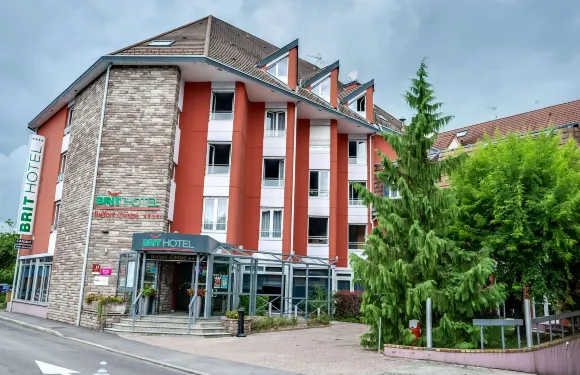 貝爾福中心布里特酒店