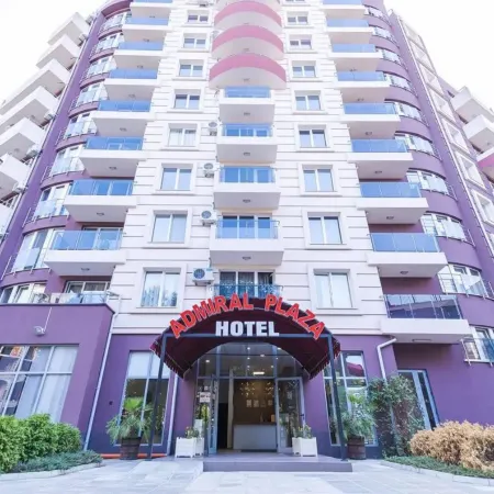 Admiral Plaza Holiday Apartments