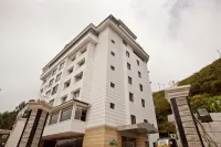 Clouds Valley Hotel Các khách sạn ở 