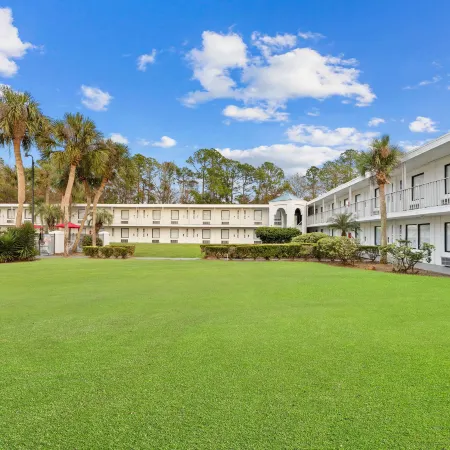 Baymont by Wyndham Jacksonville Airport