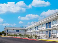โมเทล 6 ฟอร์ตเวิร์ท, TX - อีสต์ โรงแรมใกล้Texas Wesleyan University