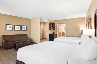 Comfort Suites Hoteles cerca de Gulfport Premium Outlets