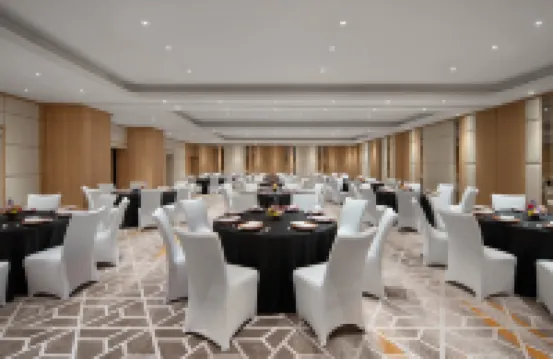 โรงแรม ฮอลิเดย์ อินน์ เอ็กซ์เพรส Bali Sunset Road บาย IHG