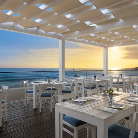 Pine Cliffs Hotel, a Luxury Collection Resort, Algarve