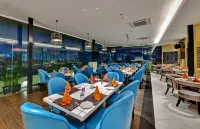 クリック コレクション ラクナウ