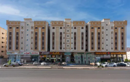 Abraj Almarzam Hotel Отели рядом с Аэропорт Медина