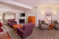 Sheraton Springfield Monarch Place Hotel Hotels near UMass Center at Springfield