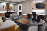 Courtyard Toledo Maumee/Arrowhead Hotels in Maumee