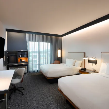 Courtyard Charlotte Waverly