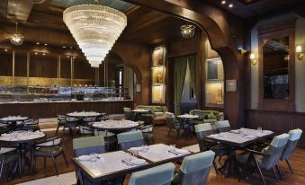 Katara Hills Doha, Lxr Hotels & Resorts