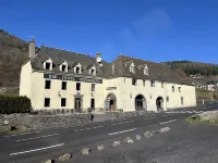 Gîte-Auberge du Pont de Lanau Hotel a Fournels