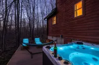 Driftland Cabin – hot tub, pizza oven, kayak