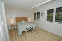 Lime Crush...Sweet studio apartment a 1/2 block to a private beach.