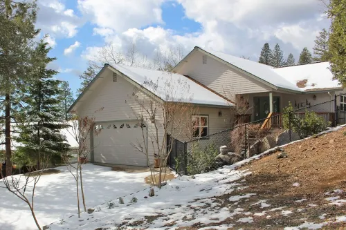 Twain Harte Charmer Hotels in Twain Harte