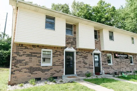 "Morning View 1" Cozy Modern Stay - College/Hiking